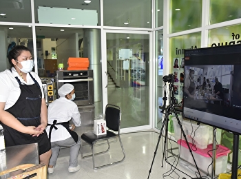 College of Hospitality Industry
Management Has organized a kitchen
laboratory teaching Online format
through the hotel management branch's
Google Meet program. Major in Restaurant
Business and Catering International
Program