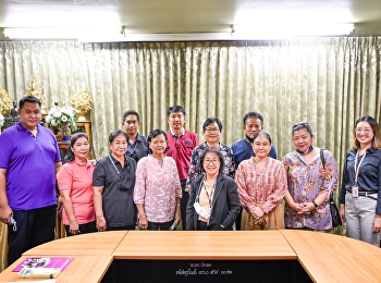 Cooperate with Wat Khae Subdistrict
Administrative Organization Nakhon
Pathom Province In the project to
improve the quality of life and raise
income for the community
